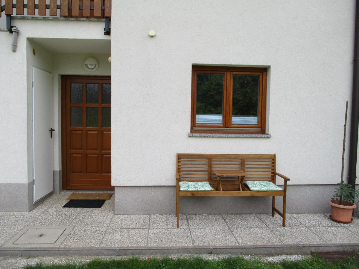 Apartma Elizabeth Apartment Srpenica Bagian luar foto